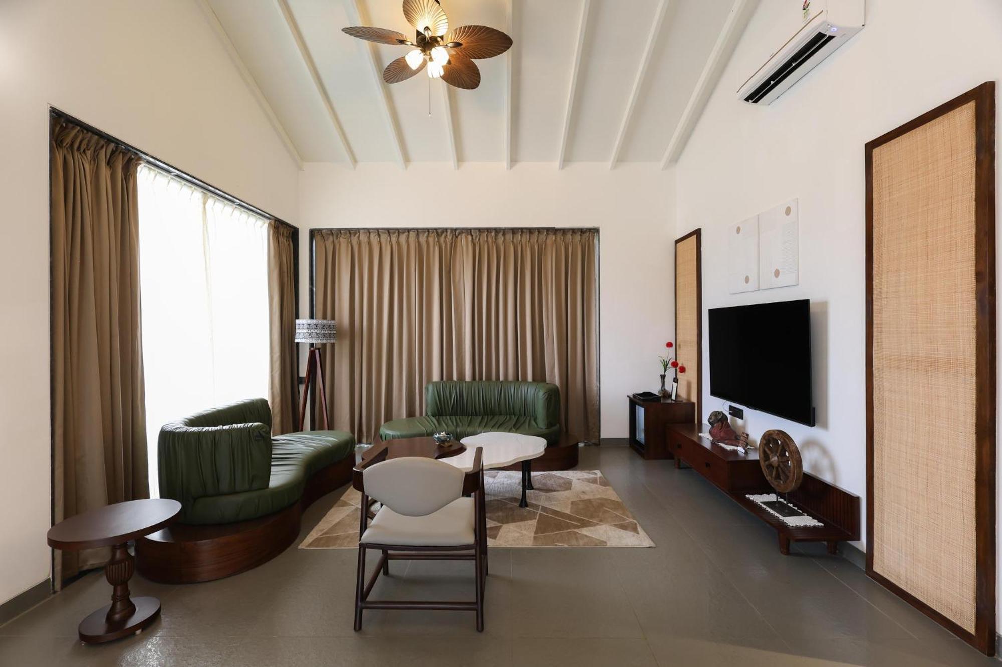 Maira Resort And Convention Centre Rāipur Exterior foto